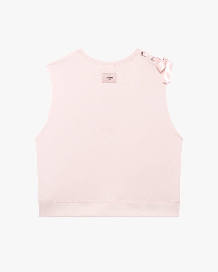 sleveless top with ribbon