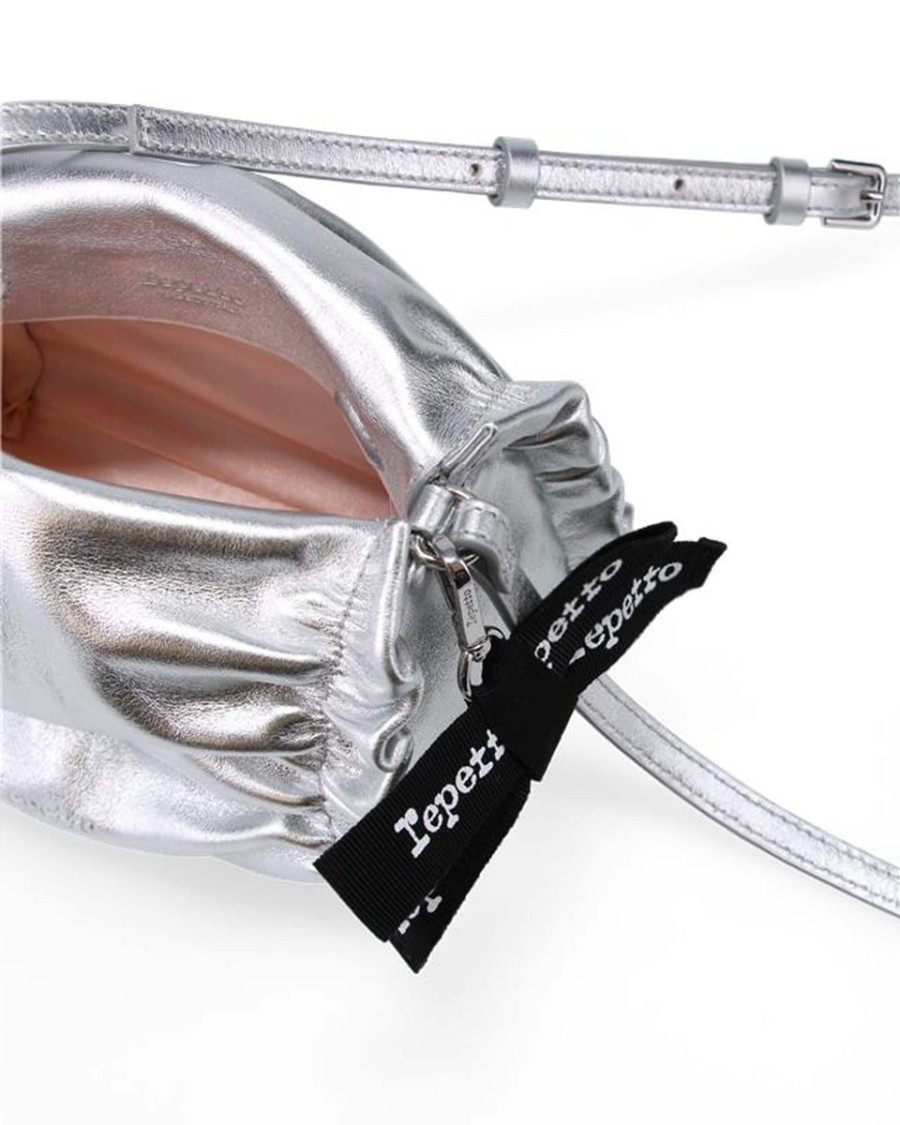 small opéra bag